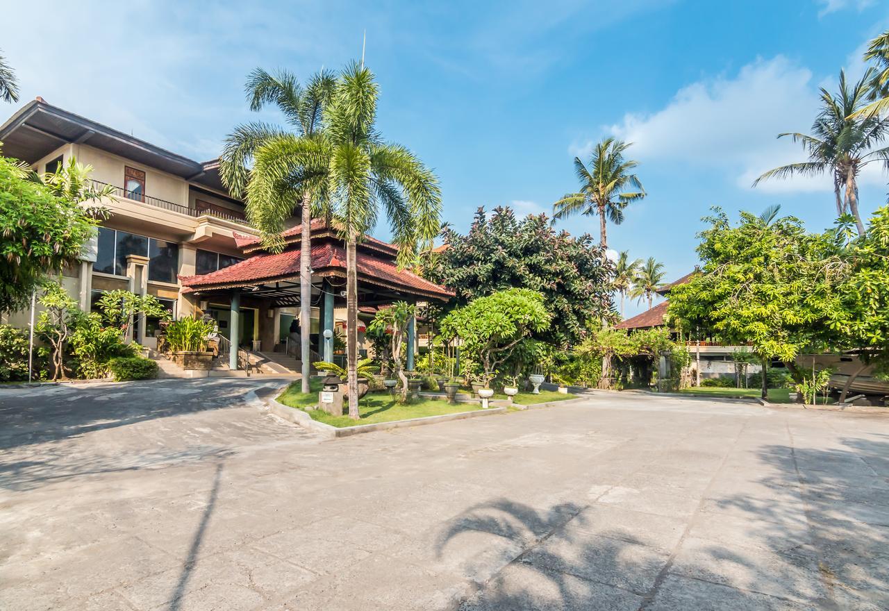 Zen Rooms Kuta Jenggala Beach Exterior foto